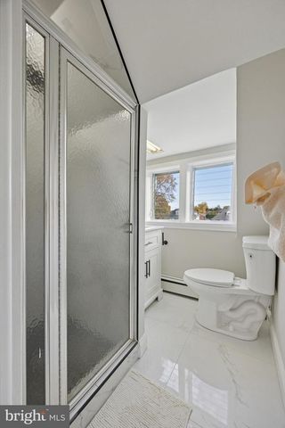 405 N SWARTHMORE AVE, Ridley Park, PA 19078