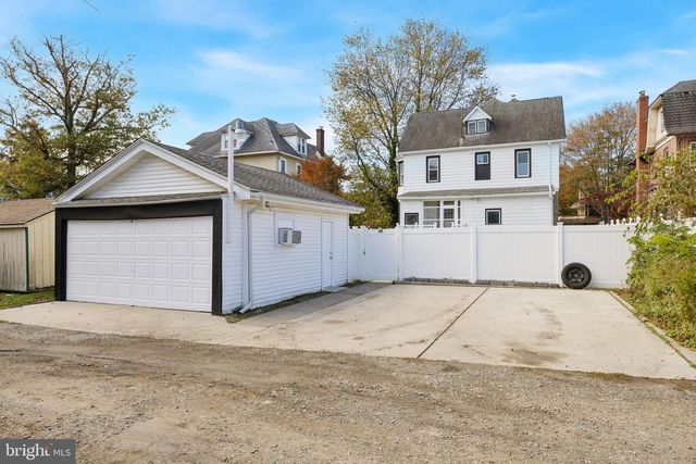 405 N SWARTHMORE AVE, Ridley Park, PA 19078