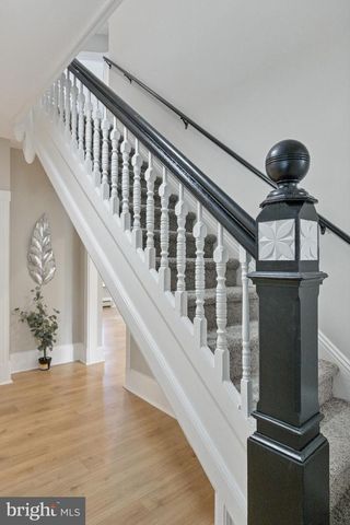 405 N SWARTHMORE AVE, Ridley Park, PA 19078