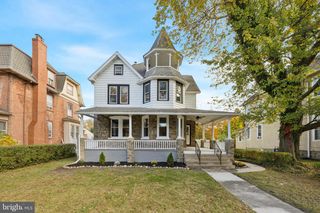 405 N SWARTHMORE AVE, Ridley Park, PA 19078