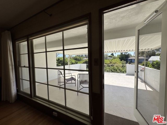 11188 Ophir Drive, Los Angeles, CA 90024