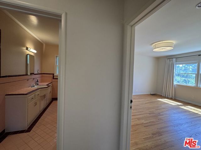 11188 Ophir Drive, Los Angeles, CA 90024