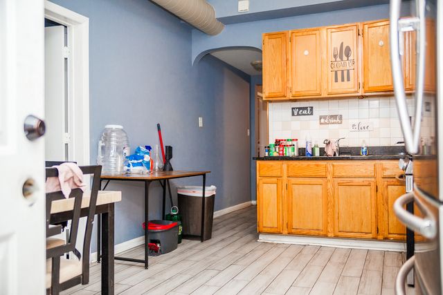 6532 S Rhodes Avenue, Chicago, IL 60637