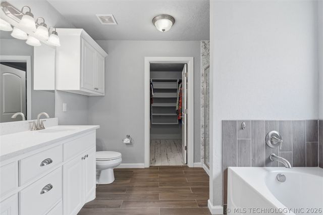 6415 E 146th Street S, Bixby, OK 74008