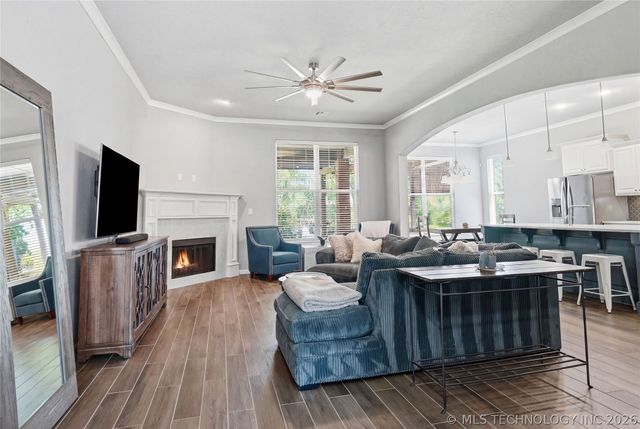 6415 E 146th Street S, Bixby, OK 74008