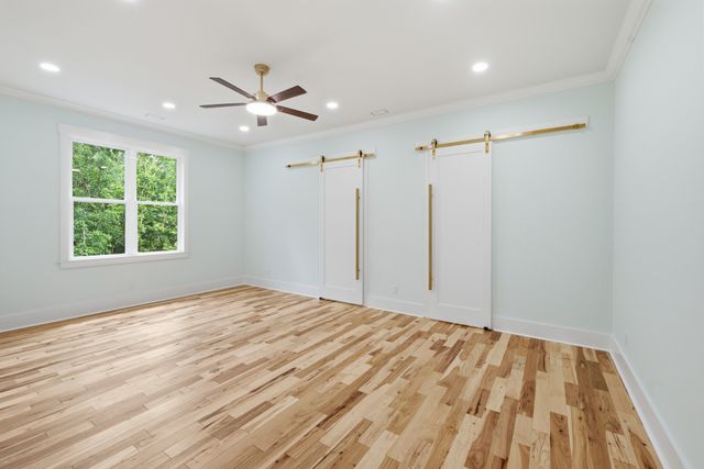2353 Cooper Ter, Nashville, TN 37216