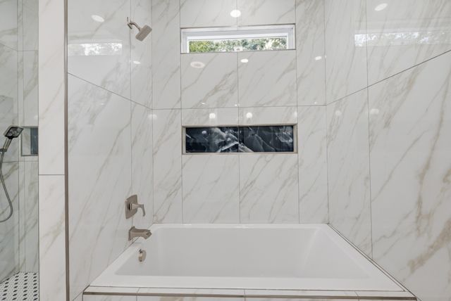 2353 Cooper Ter, Nashville, TN 37216