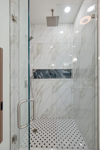 2353 Cooper Ter, Nashville, TN 37216