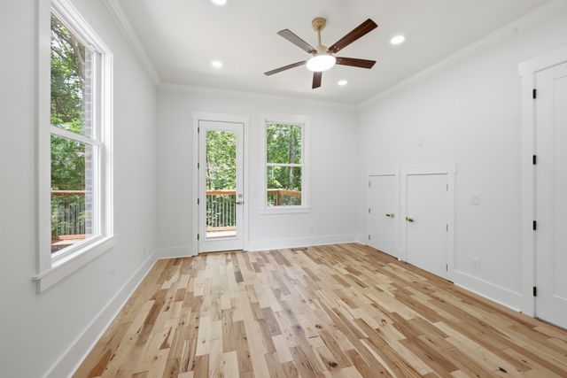 2353 Cooper Ter, Nashville, TN 37216