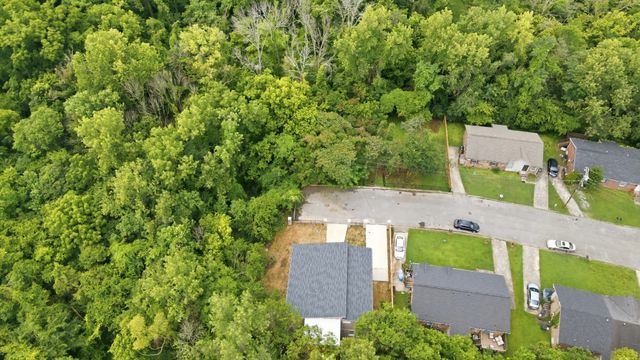 2353 Cooper Ter, Nashville, TN 37216