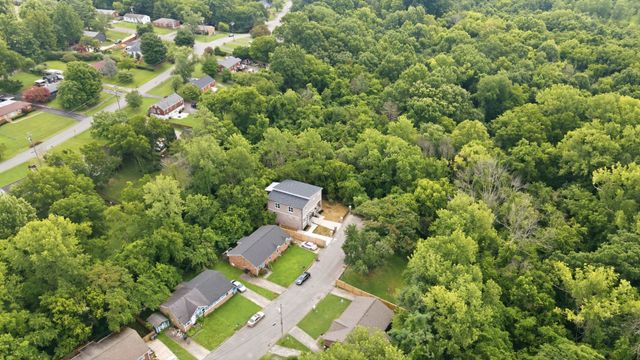 2353 Cooper Ter, Nashville, TN 37216