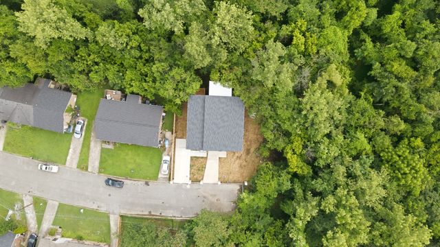 2353 Cooper Ter, Nashville, TN 37216