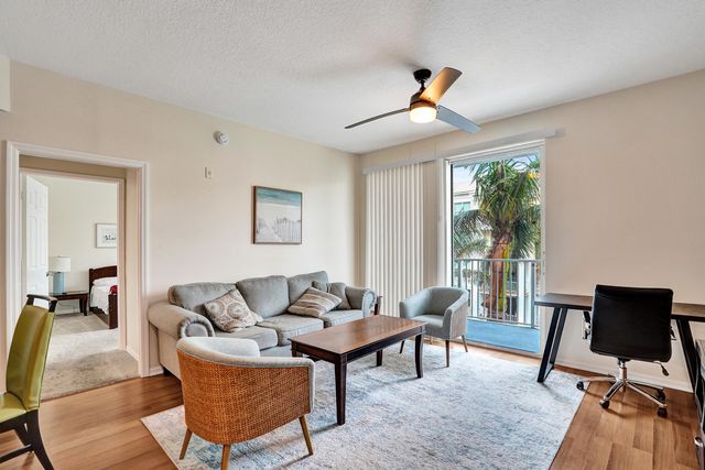 804 E Windward Way 521, Lantana, FL 33462