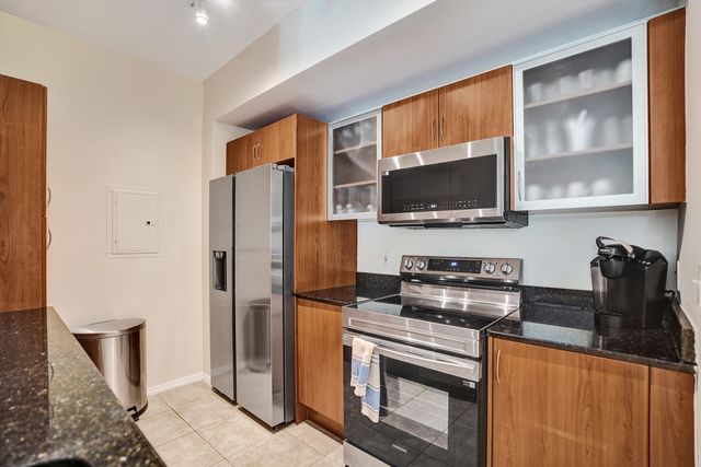 804 E Windward Way 521, Lantana, FL 33462