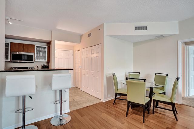 804 E Windward Way 521, Lantana, FL 33462