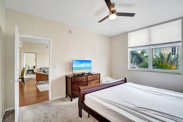 804 E Windward Way 521, Lantana, FL 33462