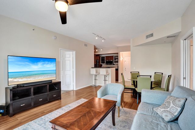 804 E Windward Way 521, Lantana, FL 33462