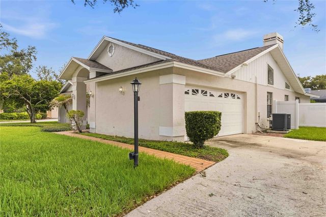 2110 LAINDALE # PLACE, Valrico, FL 33596