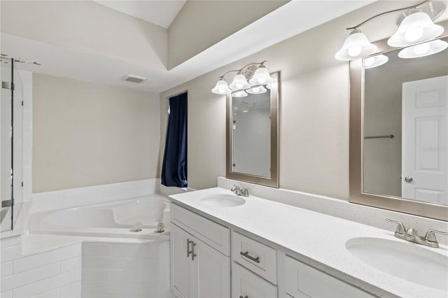 2110 LAINDALE # PLACE, Valrico, FL 33596