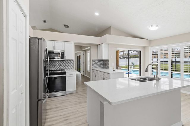 2110 LAINDALE # PLACE, Valrico, FL 33596