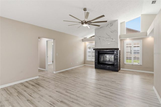 2110 LAINDALE # PLACE, Valrico, FL 33596