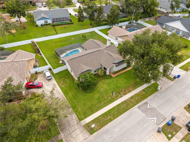 2110 LAINDALE # PLACE, Valrico, FL 33596