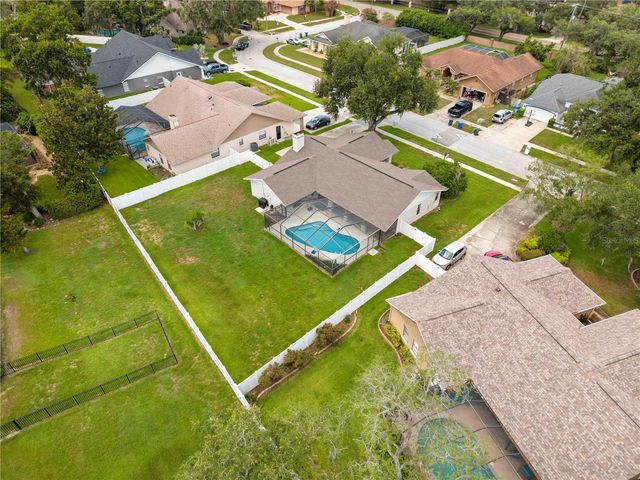 2110 LAINDALE # PLACE, Valrico, FL 33596