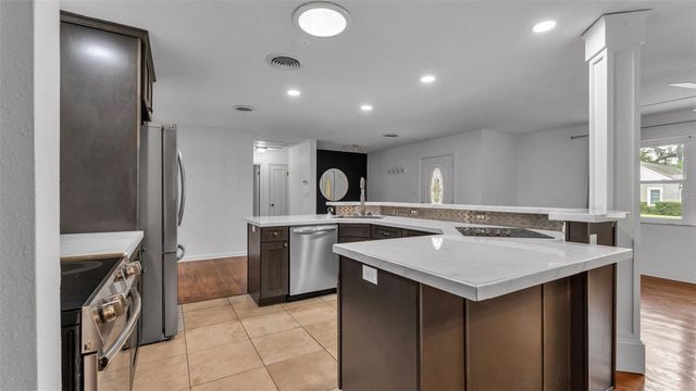 208 PRADO PLACE, Lakeland, FL 33803