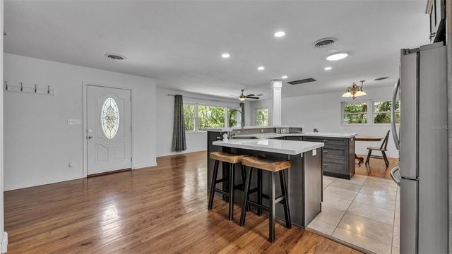 208 PRADO PLACE, Lakeland, FL 33803