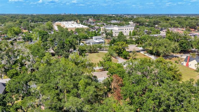 208 PRADO PLACE, Lakeland, FL 33803