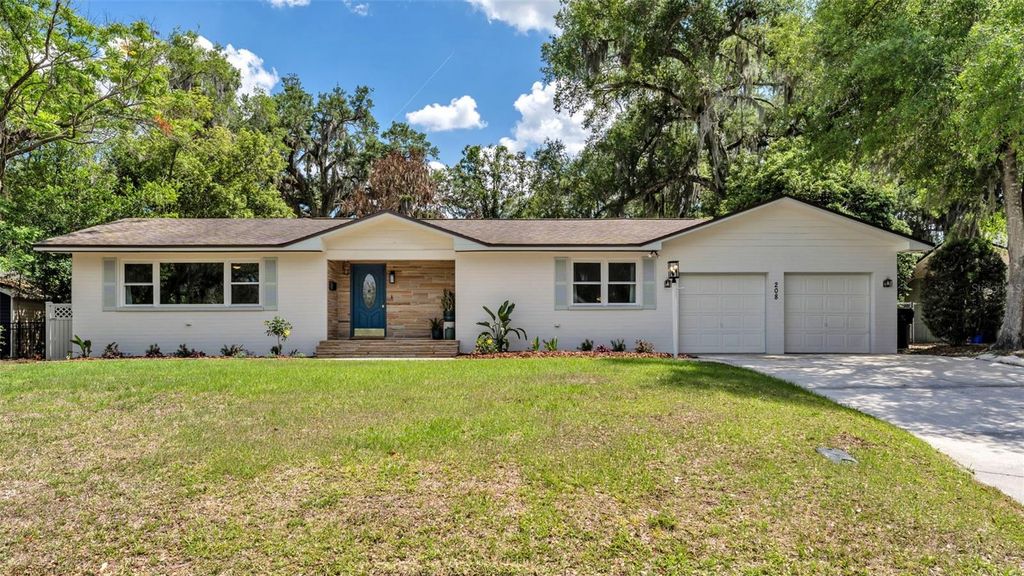 208 PRADO PLACE, Lakeland, FL 33803