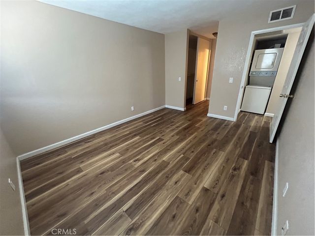 2469 W Acacia Avenue, Hemet, CA 92545