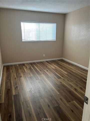 2469 W Acacia Avenue, Hemet, CA 92545