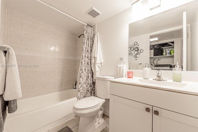 8006 SW 149th Ave D109, Miami, FL 33193