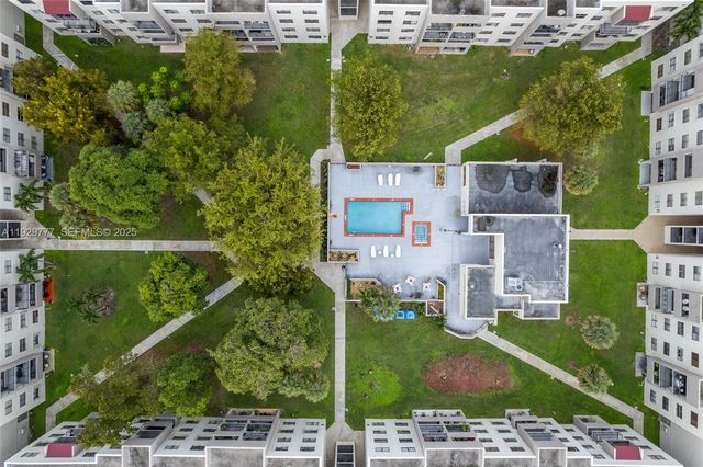 8006 SW 149th Ave D109, Miami, FL 33193