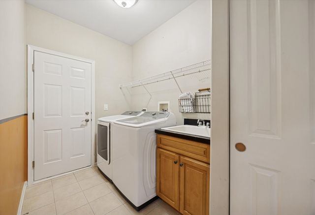 1408 Ashbury Drive, Lemont, IL 60439