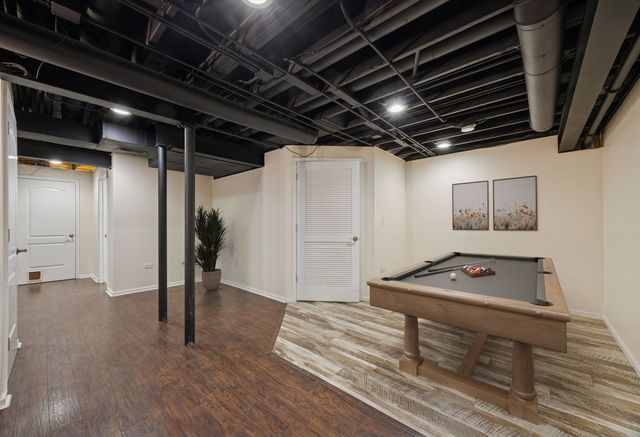 1408 Ashbury Drive, Lemont, IL 60439