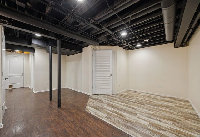 1408 Ashbury Drive, Lemont, IL 60439