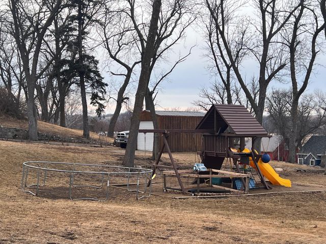 102 Grant Street S, Lake Benton, MN 56149