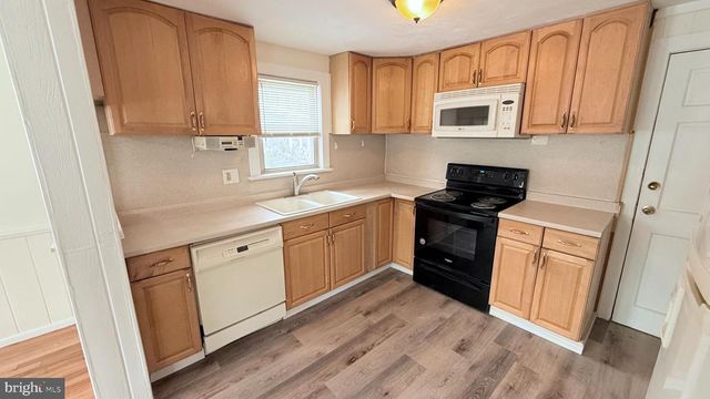 470 CONNECTICUT AVE, Hamilton, NJ 08629