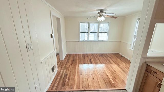 470 CONNECTICUT AVE, Hamilton, NJ 08629