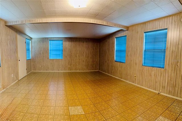 1523 BRANGUS DRIVE, Lakeland, FL 33810