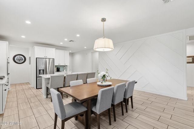 17364 W BENT TREE Drive, Surprise, AZ 85387