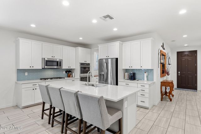 17364 W BENT TREE Drive, Surprise, AZ 85387