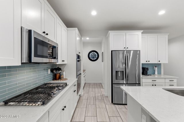 17364 W BENT TREE Drive, Surprise, AZ 85387
