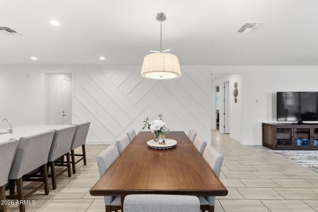 17364 W BENT TREE Drive, Surprise, AZ 85387