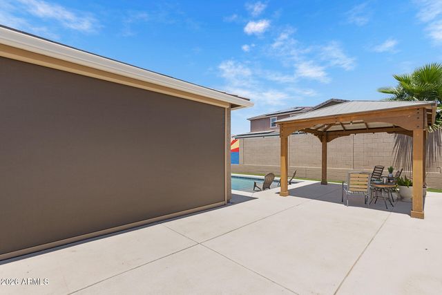 17364 W BENT TREE Drive, Surprise, AZ 85387
