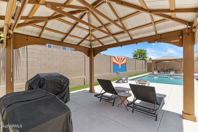 17364 W BENT TREE Drive, Surprise, AZ 85387