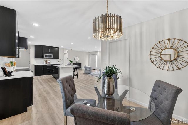 16 Pines Drive, St Peters, MO 63376