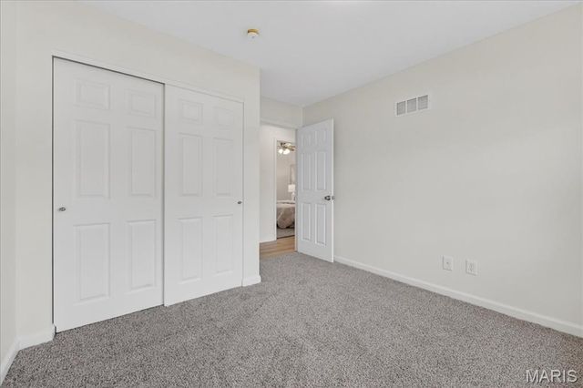 16 Pines Drive, St Peters, MO 63376